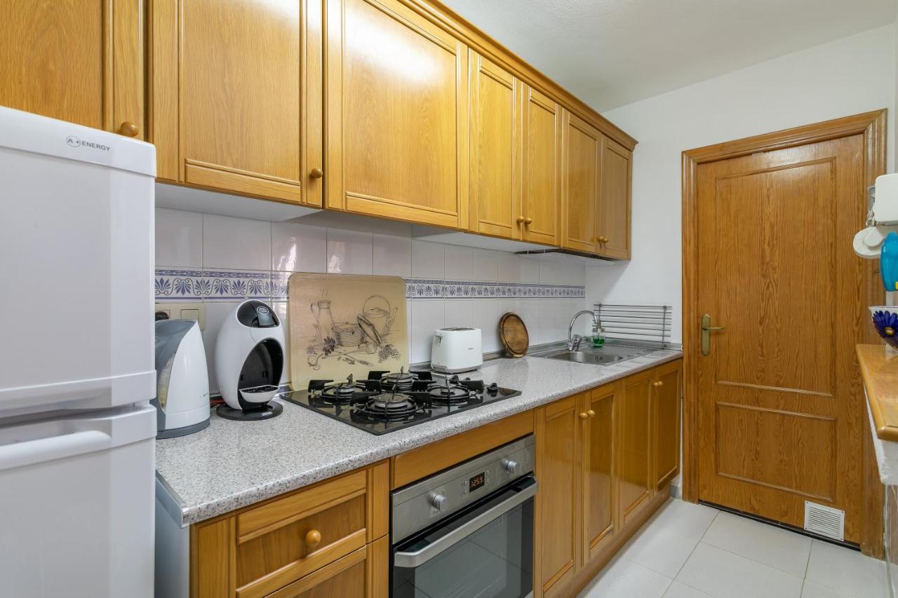 Heads 2 Holiday Homes Apartment Вилямартин Екстериор снимка