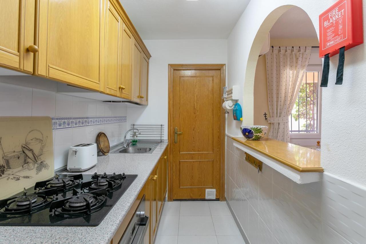Heads 2 Holiday Homes Apartment Вилямартин Екстериор снимка